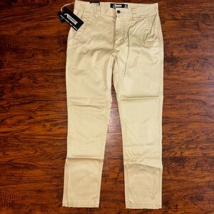 Mountain Khakis NWT Slim Fit Straight Leg Chinos Men’s 32x30 Light Khaki Pants